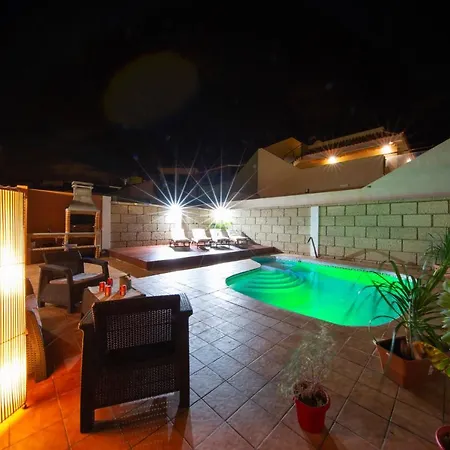 בית נופש The Sunflower Villa - By Medano4You אל מדאנו