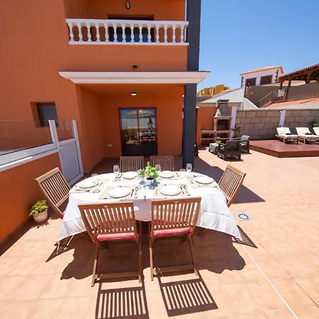 The Sunflower Villa - By Medano4You *