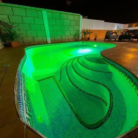 The Sunflower Villa - By Medano4You בית נופש אל מדאנו