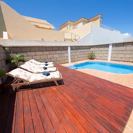 The Sunflower Villa - By Medano4You *